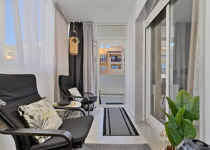 Sun Terrace Pacos Apartment Fuengirola